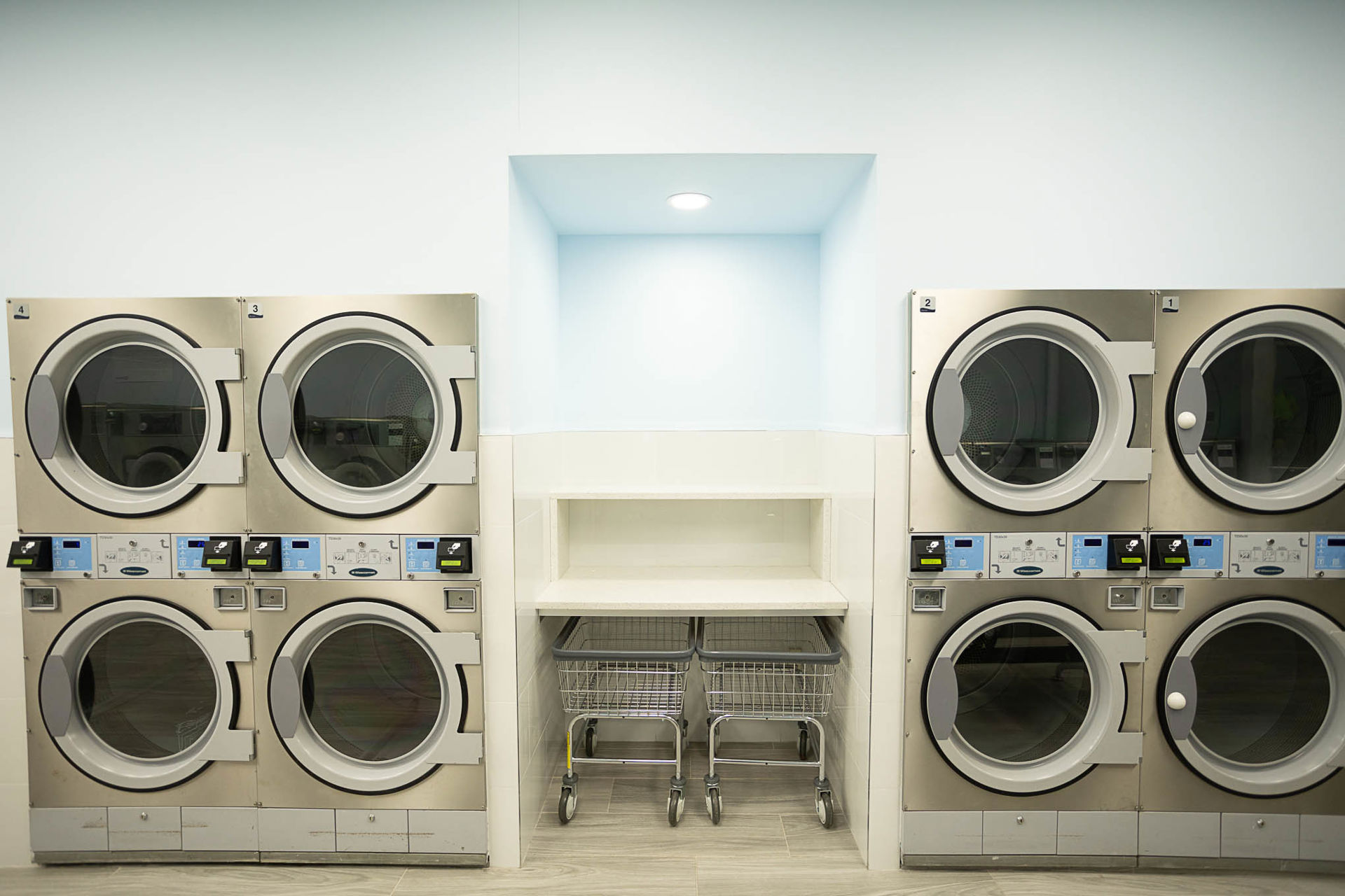 Suds City Laundomat 7689